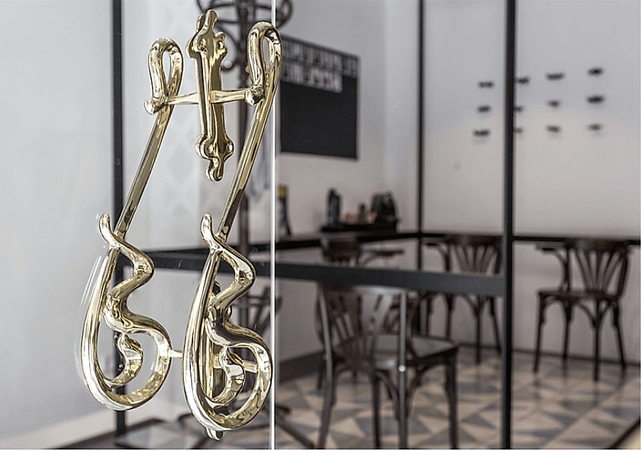 Detalle de mumbai puerta de mumbai barbería