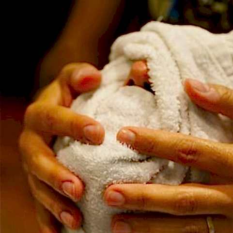 ritual pas 1 Toalla caliente aromatizada